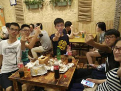 蚌埠烧烤加盟,学烧烤技术,开烧烤店多少钱疯狂烤翅加盟